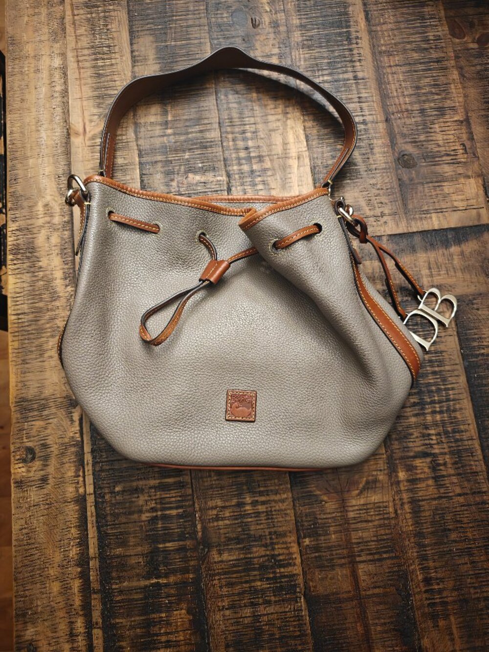 Dooney and Bourke shoulder tote